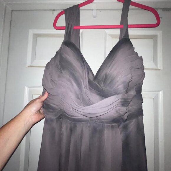 Perfect dress for your Spooky Halloween Soiree - Picture 4 of 4